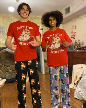 Jack Champion Instagram - Merry Christmas and Happy Holidays to ya! 🎄💙🎄

Check out the @thebutterschronicles Xmas pjs #thanksmom