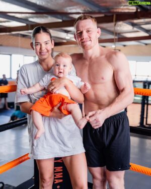 Jack Della Maddalena Instagram - Nice to be in town with the family for fight week.