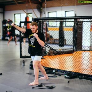Jack Della Maddalena Instagram - Get BANDFIT. Take over the world.
#Perth #Miami #UFC299

Images: @russellordphoto