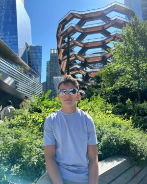 Jack Messina Instagram - Birthday Excursions 🏙️ 🏔️ @mountsnow #nyc