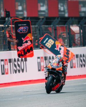 Jack Miller Instagram - I wanted a little bit more today and wanted to go with the boys up the front early on but just didn’t quite have the pace to get my claws-in. We got a bit lucky with some of the crashes at the end there…but hey we’ll take it. We still have a bit of work to do but this was a massive improvement over Qatar. We’ll do our homework and come back for another go in Austin 🤠🤟