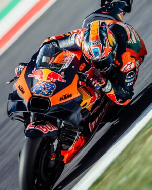 Jack Miller Instagram - It’s no secret that we’ve struggled this weekend. We battled along, and it was a lot of work for no points but I was suffering with the front end. I’m really looking forward to the test tomorrow to try and sort it out.