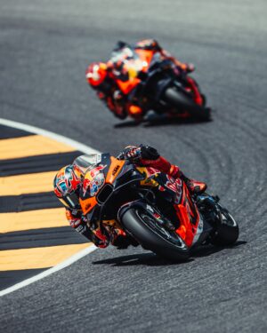 Jack Miller Instagram - It’s no secret that we’ve struggled this weekend. We battled along, and it was a lot of work for no points but I was suffering with the front end. I’m really looking forward to the test tomorrow to try and sort it out.