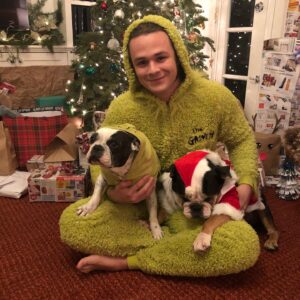 Jack Perry Instagram - Merry Christmas. 🎄 ❤️