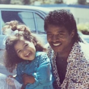 Jackie Jackson Instagram - 𝗪𝗵𝗲𝗻 𝗮 𝗱𝗮𝘂𝗴𝗵𝘁𝗲𝗿 𝗶𝘀 𝗯𝗼𝗿𝗻, 𝗮𝗻 𝗼𝗿𝗱𝗶𝗻𝗮𝗿𝘆 𝗹𝗶𝗳𝗲 𝗼𝗳 𝗮 𝗺𝗮𝗻 𝘁𝘂𝗿𝗻𝘀 𝗶𝗻𝘁𝗼 𝗮𝗻 𝗲𝘅𝘁𝗿𝗮𝗼𝗿𝗱𝗶𝗻𝗮𝗿𝘆 𝗹𝗶𝗳𝗲 𝗼𝗳 𝗮 𝗳𝗮𝘁𝗵𝗲𝗿.🩷 𝗛𝗮𝗽𝗽𝘆 𝟰𝟮𝗻𝗱 𝗯𝗶𝗿𝘁𝗵𝗱𝗮𝘆 𝘁𝗼 𝗺𝘆 𝗯𝗲𝗮𝘂𝘁𝗶𝗳𝘂𝗹 𝗱𝗮𝘂𝗴𝗵𝘁𝗲𝗿 @brandijackson82!🎂

#GirlDad
#BrandiJackson
#JackieJackson
#AquariusSeason
