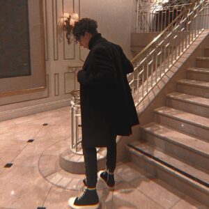 Jackson Dollinger Instagram - chapter 16 📜

“seasons” out now 👁