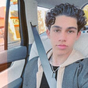 Jackson Dollinger Instagram - 🔮
