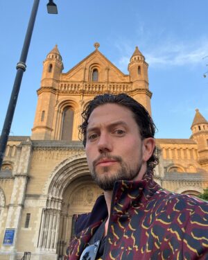Jackson Rathbone Instagram - Who’s coming to @comicconnorthernireland today!? 
“Take me to Church!”