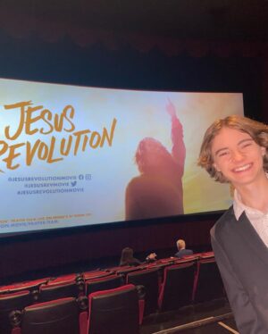 Jackson Robert Scott Instagram - So excited to share to the world Jesus Revolution! Tonight is the premier. I’m so grateful I was able to be a part of this project. Such a beautifully shot film and a great message of love and acceptance ❤️ And an awesome soundtrack too!!! 🎶🥰 #Lionsgate #JesusRevolution