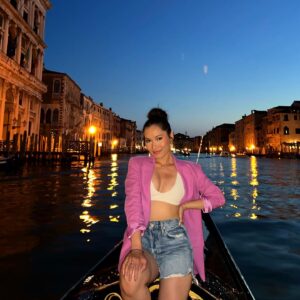 Jacky Lai Instagram - Vacation photos commencing