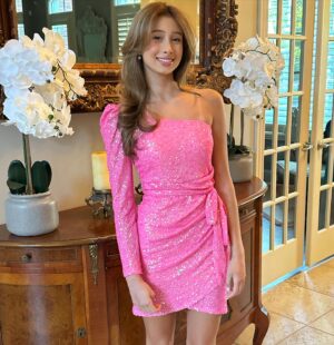 Jaclyn Stapp Instagram - She lights up my world with grace and spirit! Homecoming night 💖 #ProudMom #Homecoming2023 @milanstapp
