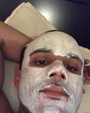 Jacob Artist Instagram - facemask🍦