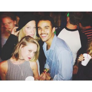 Jacob Artist Instagram - 👧🏼👩🏼👨🏾