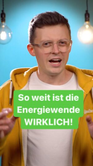 Jacob Beautemps Instagram - Wir sind viel weiter mit der Energiewende, als wir denken 🤯 #erneuerbareenergien #sciencefacts #mindblown #fragjacob #solarenergie #windenergie