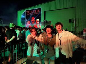 Jacob Moran Instagram - What an amazing night! Thank you so much to @horrornightsorl @horrornights @universalorlando and @universalpictures for having us at the Halloween Horror Nights! Had the best time and so glad I got to see @blumhouse The Black Phone haunted house! Thank you @scottderrickson and @itsjasonblum for believing in me. Also special thanks to everyone who came out and supported so glad I got to meet you all! 🙏🙏
.
.
.#horrornights#horrornightsorlando#blumhouse#blum#blumhousehorror#theblackphone#theblackphonemovie#paperboybilly#universal#universalstudios#universalorlando#bruceyamada#vancehopper#billyshowalter