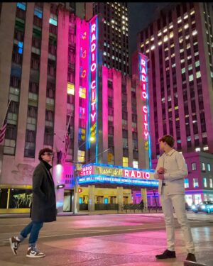 Jacob Moran Instagram - NYC 🍎
.
.
Quick stop got to meet some amazing people for an up coming film Regarding Veronica…stay tuned! 
.
.
. #nyc #newyork #radiocity #theblackphone #paperboybilly