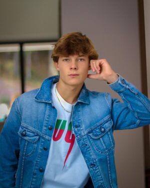 Jacob Moran Instagram - 📸📸 Check out some photos from @revamp_mag
.
. Special thanks to @owenjamesvincent and @shane22086 for letting me share my story! 
.
. Click on the link in my story to see my interview! 
.
.Photographer- @noah_erwin_photography 
.
.
. @gucci @vince @ralphlauren @zara 
.
.#revamp#revampmag#revampmagazine#photoshoot#interview#gucci#guccishirts #theblackphone#tbp#paperboybilly #paperboy#billy#theblackphonemovie#magazine#magazineshoot#vince#ralphlauren#ralphlaurenpurplelabel#zara