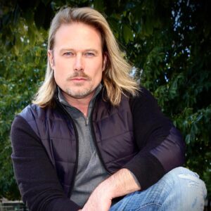 Jacob Young Instagram - Great shoot at Central Park while in the Big Apple. My dear friend @stevenbergman29 thank you for always being there to support my career and thank you for your artistic voice that continues to resonate for all to see! I want to thank and give praise to @boystown for all the inspirational work you do. ( please consider donating ) It’s not hard to Teach Love, we all need to try just a little bit more each and every day. Thank you @susiekaup ❤️