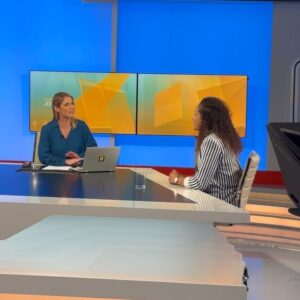 Jacqueline Cavalcanti Instagram - Hoje estive em direito na @sporttvportugal a falar sobre a minha estreia no @ufc.  Podem voltar a ver na SPORTTV   no  programa Grande Jornal às 12:35. 🎥

————————————————-
#sporttv #portugal #ufc #mma #grandejornal #