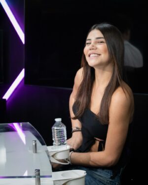 Jade Cavoué Instagram - Oubliez pas de vivre 🤍