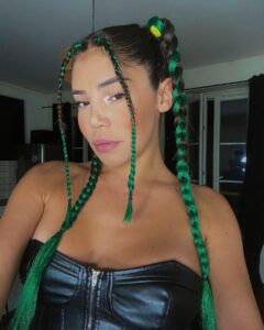 Actress Jade Cavoué HD Instagram Photos and Wallpapers October 2023