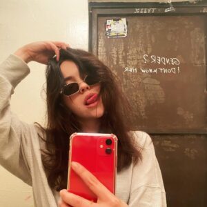 Jade Sakori Instagram - Gender ? I Don’t know her
