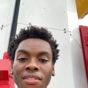 Jahi Di'Allo Winston Instagram - Happy New Year, everybody!

Honestly, this year hasn’t been easy. I’ve experienced an immeasurable amount of loss, dealt with the weighted reality of grief, all while enduring the growing pains of becoming a young adult. Though I’m still not as self-assured as I want to be, I’m so grateful for the opportunity to figure it all out. It’s a gift, really. Doesn’t feel like it all the time, but it is. So, here’s to more life! More f-ups! More growing! Love y’all! 

HAPPY NEW YEAAAAARR!