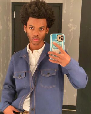Jahi Di'Allo Winston Instagram - time for a new case, me thinks…