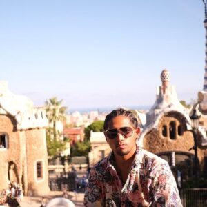 Jahking Guillory Instagram - I think I’m in love with Barcelona.