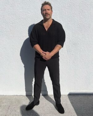 Jai Courtney Instagram - Patiently waiting for January 1 💎 
#kaleidoscope @netflix 

@dolcegabbana 
@avoyermagyan 
@kimverbeck