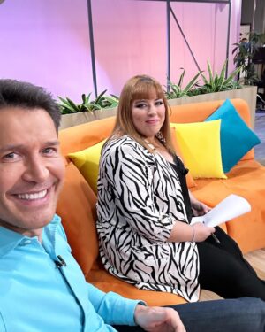 Jaime Cantizano Instagram - !!! Qué bien lo explica todo @irina_garcia_montero !!! #mañaneros @rtve #tv