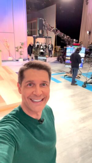 Jaime Cantizano Instagram - Así está mi cabeza a final de año justo antes de comenzar un nuevo programa de #mañaneros #graciasporacompañarmos #tv @rtve