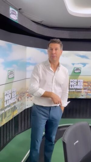 Jaime Cantizano Instagram - Pasaba por aquí y me han pedido que haga un programa de 4 horas… TE APUNTAS? @porfinnoeslunes @ondacero @atresmediacom