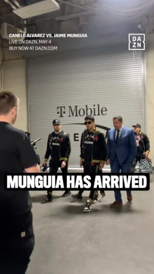 Jaime Munguia Instagram - @jaimemunguiaoficial is in the building! 🥊⚔️

#CaneloMunguia | May 4: Las Vegas | Live on DAZN: Click link in bio to buy 🇲🇽