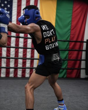 Jaime Munguia Instagram - Y que suene, ¡puro Team Munguía! 🔥
Todo sacrificio, valdrá la pena. 
.
.
.
.
.
.
📸: @angelrm04 
.
.
#teammunguia #munguiacanelo #may4th #fightnight