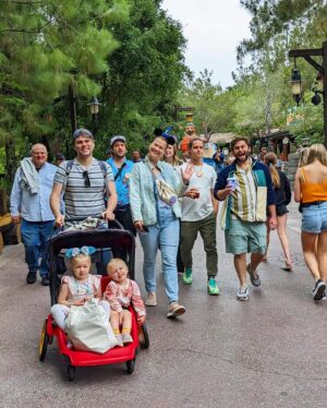 Jake Borelli Instagram - BEST #Disneyland trip ever!!! Thanks #ABC ✨🤗✨