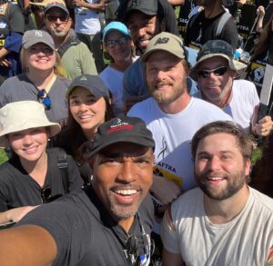 Jake Borelli Instagram - Solidarity with the family #SAGAFTRA #Strike #WGA