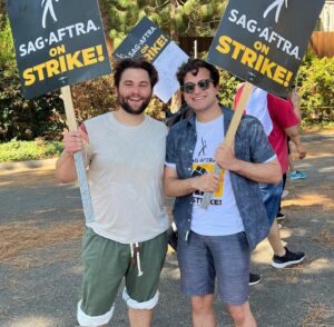Jake Borelli Instagram - Solidarity with the family #SAGAFTRA #Strike #WGA