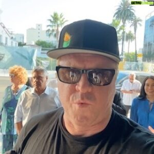 Jake Busey Instagram - Waiting to get in to screening of new movie “guns n Moses”. At the Jewish film festival.
