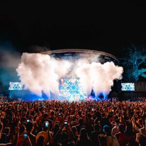 Jake Resnicow Instagram - WOW!! Overwhelmed with joy 🥹☺️ WE broke a World Record! 🪄Special thanks to @marcosquared @lpgiobbi @diplo @blondish @summerstage @spencerliff @bobsdanceshop and all the models, performers and crew behind the scenes that helped us MAKE HISTORY! This win belongs to the queer community ❤️