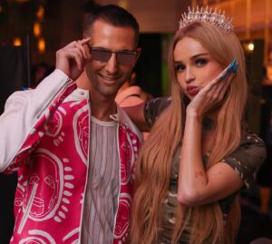 Jake Resnicow Instagram - 🌟 WOO-AHH Miami! What a night 🎉 Huge shoutout to @kimpetras for an epic start to Pride with #SlutPop 🌈 As we bid farewell to @oasiswynwood, the thrill is far from over. Excited to unveil what’s coming up—stay tuned! 🚀

Special thanks to the magic makers @katwilderness @thejuicylove @djannelouise @themichaelnavarro @alexchapman @athenadion @brayanllamoza @jsgano @dave.g.a @joyent.production @thecarozza🌟 Together, we made history! 🎶💖

Styling by @patrickchurchny ✨