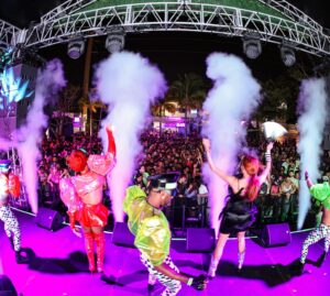 Jake Resnicow Instagram - 🌟 WOO-AHH Miami! What a night 🎉 Huge shoutout to @kimpetras for an epic start to Pride with #SlutPop 🌈 As we bid farewell to @oasiswynwood, the thrill is far from over. Excited to unveil what’s coming up—stay tuned! 🚀

Special thanks to the magic makers @katwilderness @thejuicylove @djannelouise @themichaelnavarro @alexchapman @athenadion @brayanllamoza @jsgano @dave.g.a @joyent.production @thecarozza🌟 Together, we made history! 🎶💖

Styling by @patrickchurchny ✨
