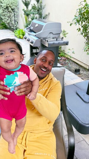 Jaleel White Instagram - Everything the light touches belongs to you, Meg 🦁☺️ You are protected by love and family.  Your community will make sure you never end up with a man as dumb as this one 🙏🏽 @miriamvarughese