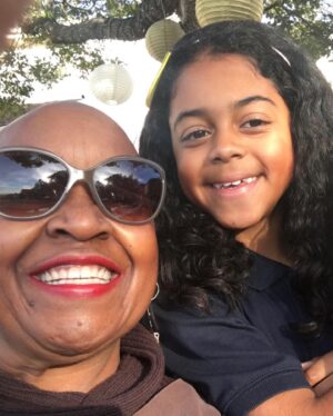Jaleel White Instagram - We skiied every year and she’d always wait in the lodge 🎿 She bought us all walkie-talkies, remember those?? 

She knew nothing about show business but she protected me from every trapping ❤️ 

As a teen I was never allowed to have girls in my bedroom.  The doorknob had to be touching the wall 😭

My curfew matched my grade all throughout high school.  My first car was her old car, no ifs ands or buts 😖

She wouldn’t tell me my weekly salary until I was age 15 🤑

I had a subscription to Sports Illustrated my entire childhood.  The swimsuit issue mysteriously never arrived in the mail year after year 👙🤔

I lived in Pasadena.  But my basketball team played in Northridge.  She drove me to every audition I ever had with the exception of two (one being Family Matters) Lotta miles on those tires 🛞🤯

When I didn’t have a date for the Prom she found my perfect date, flew the girl and her family in from New York 🌺  Best night ever ✨ 

Her rules were not always the easiest to follow.  But ultimately her rules made me the man I am today 🙏🏽

Happy Mothers Day Mama 💐💐💐💐💐💐💐💐💐💐💐💐💐💐💐💐💐💐💐💐💐💐💐💐💐💐💐
Wishing I could be with you on this day.  But I know i’m where you’d want me to be, working and taking care of Samaya 🙏🏽 Thank you for all of your sacrifices made.