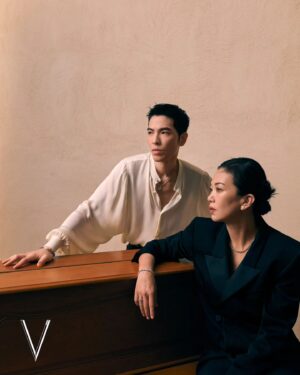 Jam Hsiao Instagram - 認識她之後
我變成大家認識的我
❤️七夕情人節快樂❤️ ​​​

《V MAGAZINE》