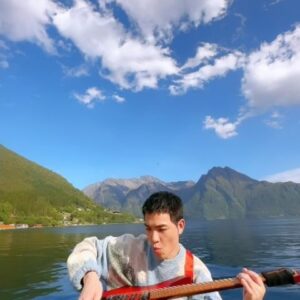 Jam Hsiao Instagram - .
出發挪威大峽灣

#norway 
#guitar 
#guitarsolo