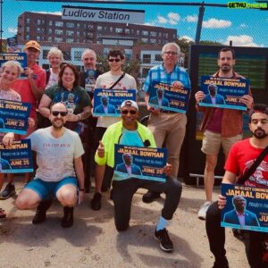 Jamaal Bowman Instagram - When I say “peace and love”, this is what I mean!

From Edenwald to Greenburgh, our people powered movement turned out for our communities! Together we’ve knocked over 95,000 doors and made over 411,000 calls and we’re not stopping until we kick MAGA money out of NY16! 

Join us this week at the link in my bio 🔗