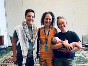 Jamaica Heolimeleikalani Osorio Instagram - Protecting Oceania. Day 3. 

Day three was all about the fiery canoe sisters for me ❤️❤️❤️🔥🔥🔥

Mana’o of the day: 
1.Resist reflect reframe remix — @katerina_teaiwa 
2. Make island a verb. Let us island the earth. - Teresia Teaiwa 
3.To rise, we must go deep— into the land — into the Moana. —Katerina Teaiwa