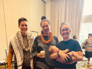 Jamaica Heolimeleikalani Osorio Instagram - Protecting Oceania. Day 3. 

Day three was all about the fiery canoe sisters for me ❤️❤️❤️🔥🔥🔥

Mana’o of the day: 
1.Resist reflect reframe remix — @katerina_teaiwa 
2. Make island a verb. Let us island the earth. - Teresia Teaiwa 
3.To rise, we must go deep— into the land — into the Moana. —Katerina Teaiwa