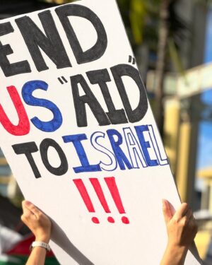 Jamaica Heolimeleikalani Osorio Instagram - In our thousands, in our millions… 

Free Palestine ❤️🍉🇵🇸.

Mahalo to @hawaiiforpalestine for gathering us together to show our kāko’o to our Palestinian ‘ohana ❤️